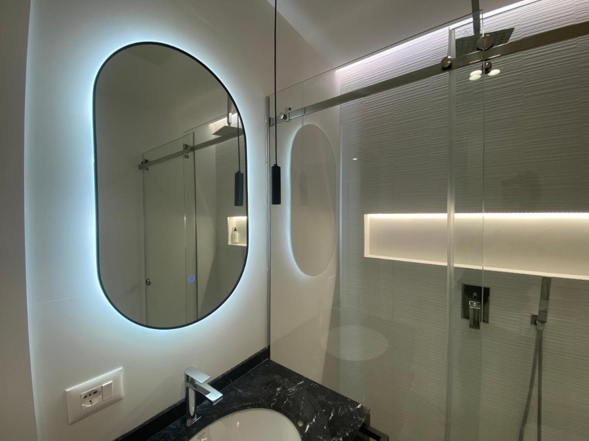 Tam Skanderbeg Square Center No3 Apartment *