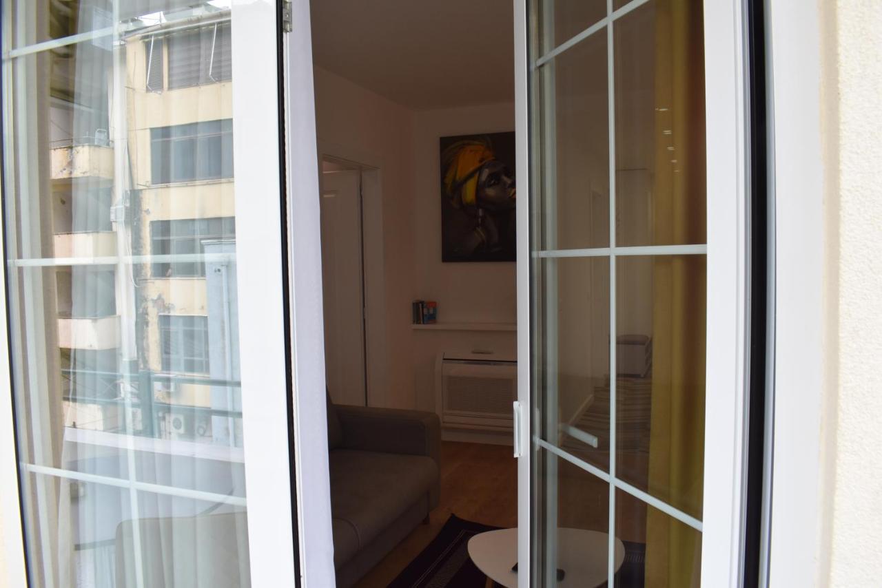 Tam Skanderbeg Square Center No3 *